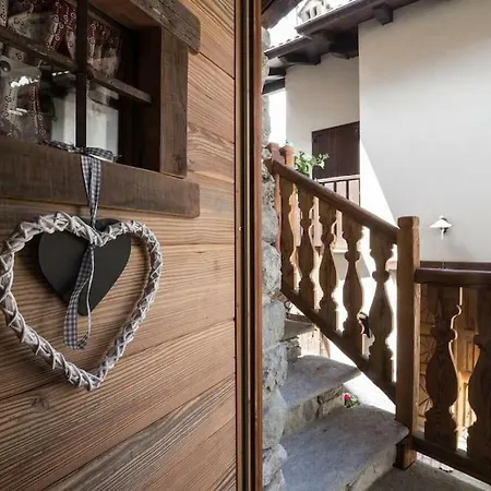 Vecchio Fienile Apartment Aosta Exterior photo